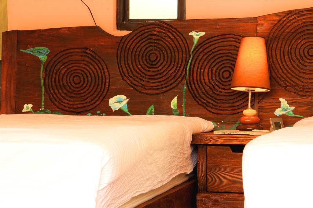 Lijiang Baisha Free Time Designed Hotel Extérieur photo