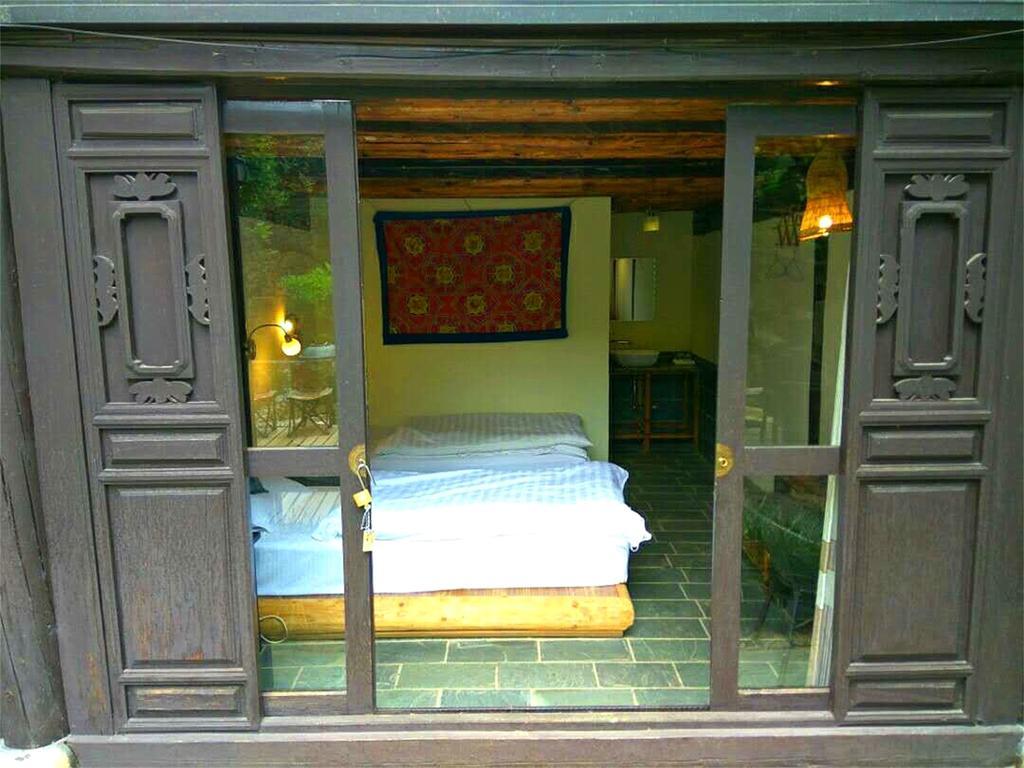 Lijiang Baisha Free Time Designed Hotel Extérieur photo